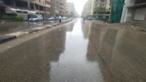 انخفاض درجات الحرارة مع فرص سقوط الأمطار يطال مناطق متعددة اليوم